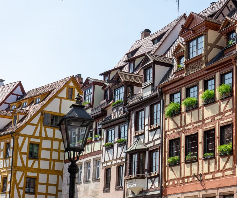 Nürnberg kennenlernen: Highlights in der Altstadt - Sebalduskirche and Saint Sebaldus: legend you can picture