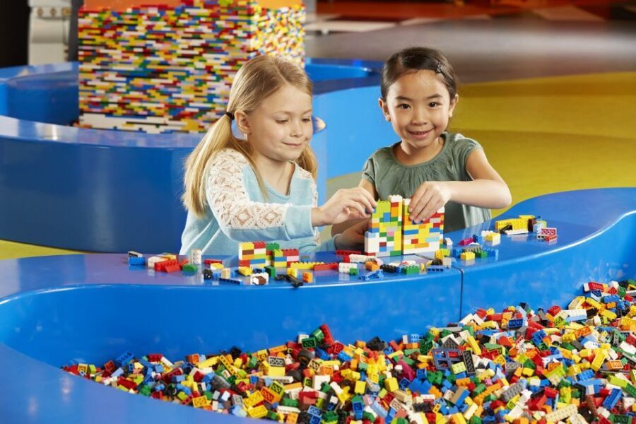 Oberhausen: Legoland Discovery Center Ticket - The indoor day plan: start with Miniland and build momentum