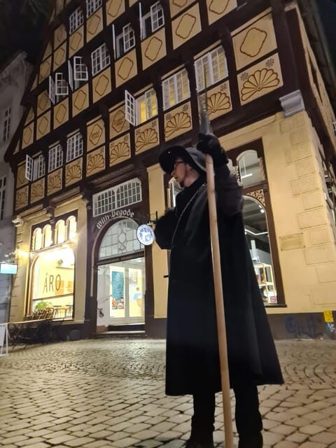 Oldenburg: Nachtwächter-Führung (Erlebnistour) - What to Bring (Weather-Ready), and What to Leave Behind