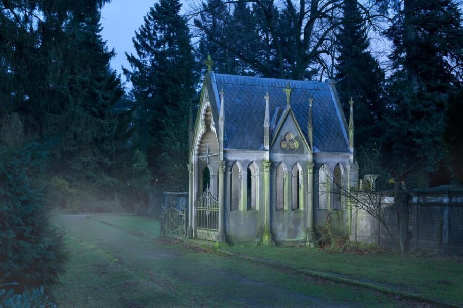 Osnabrück: "Gallows, graves & crooks" (adventure tour) - Small rules that make the experience smoother