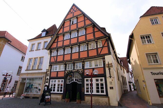 Osnabrück Scavenger Hunt and Sights Self-Guided Tour - Dom St. Peter and the rest of the route: learning without feeling like a lesson