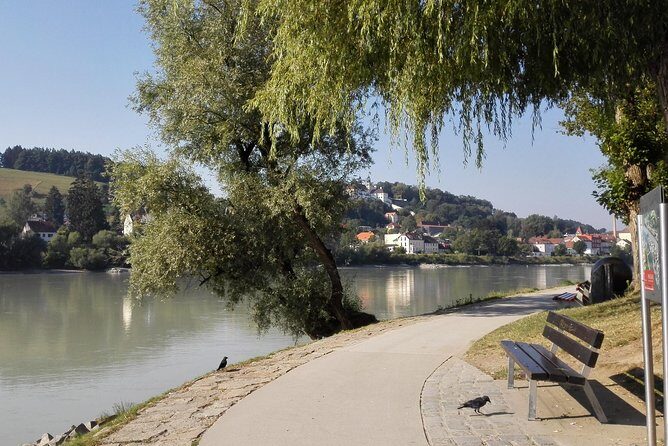 Passau - Classic Guided tour - Oberhaus Fortress (Veste Oberhaus): the rivers meet, and the colors show