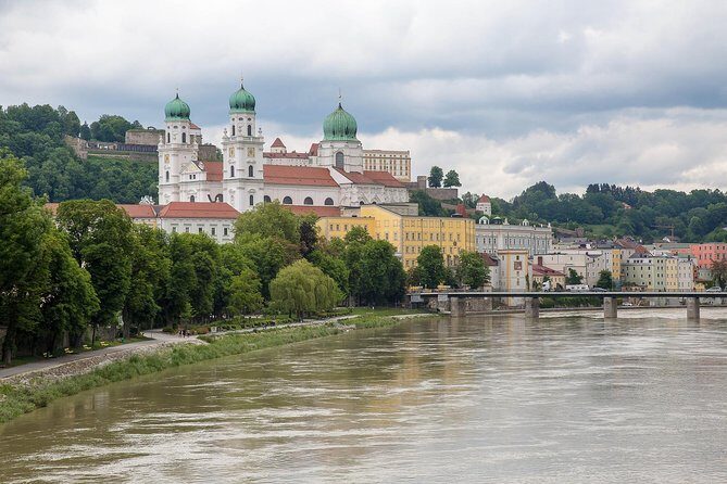 Passau Private Walking Tour With A Professional Guide - Key Reasons to Consider This Passau Private Walk