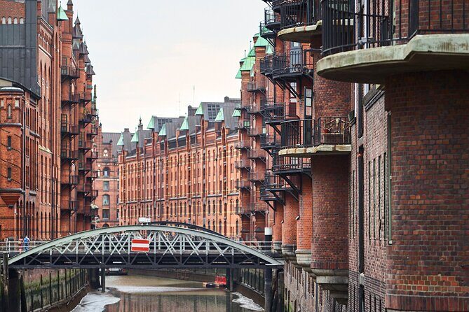 Photo Tour of Hamburg's UNESCO World Heritage Site - Fleete and Speicher: moving from architecture to atmosphere (without losing control)