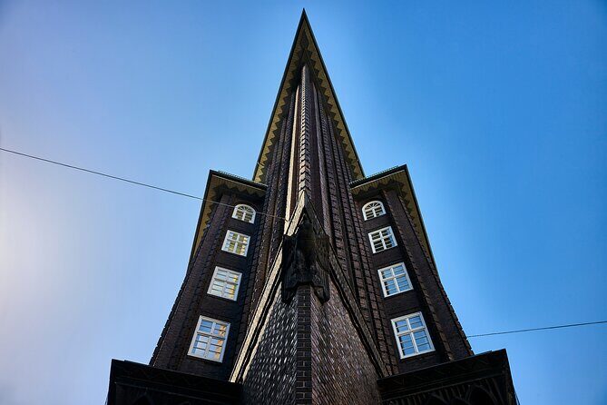 Photo Tour of Hamburg's UNESCO World Heritage Site - Chilehaus and the Prima Ballerina: learning perspective by looking up