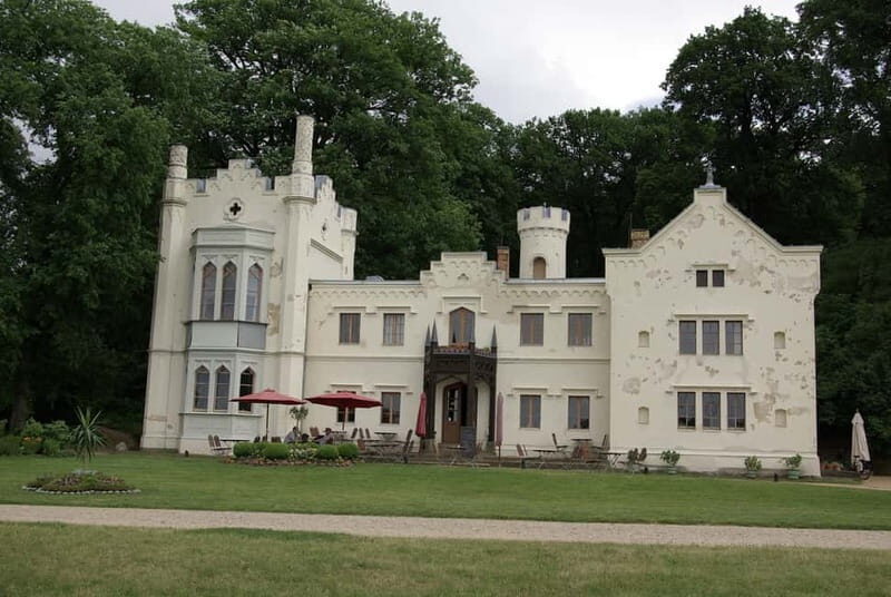 Potsdam: 5-Hour-Tour "Parks & Palaces" from Berlin by VW-Bus - Park Babelsberg to Glienicke Bridge: Where the Geography Tells the Story