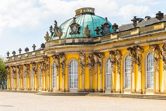 Potsdam, City of Emperors Walking Tour - Brandenburg Gate stop: Potsdam’s dramatic growth and the WWII negotiation thread