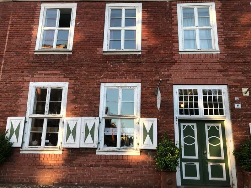 POTSDAM: Old historical town, a walk with a certified guide - Potsdam’s story starts at Fortunaportal