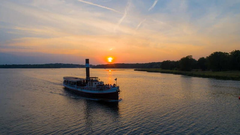 Potsdam: Original steam ship Gustav from 1908. Coal-fired, boat tour - First Impressions at Lange Brücke: Where the Cruise Really Starts
