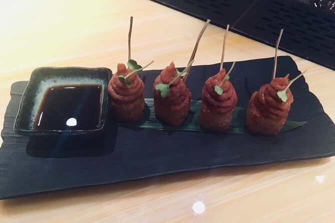 Premium Private Foodie Experience with Local - all tastings included - How the included lunch and drinks affect your day