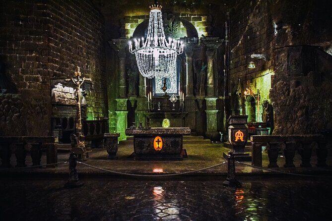Private 3-Day Tour from Berlin to Krakow Auschwitz Poland - Should you book this private Auschwitz and Krakow tour?