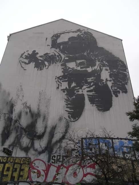 Private Alternative Berlin Tour -Murals, Graffiti and Squats - Why Berlin’s murals and squats still matter (even after gentrification)