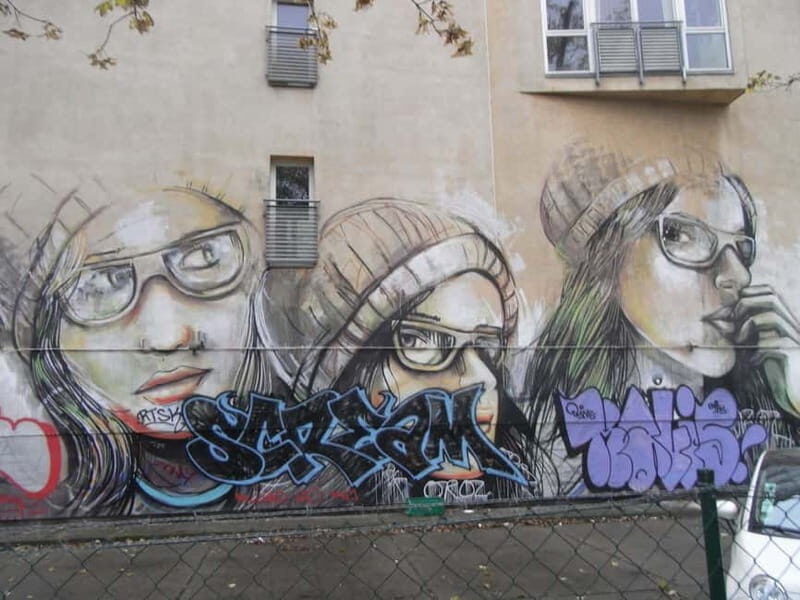 Private Alternative Berlin Tour -Murals, Graffiti and Squats - From hotel pickup to Potsdamer Platz: starting with a big contrast