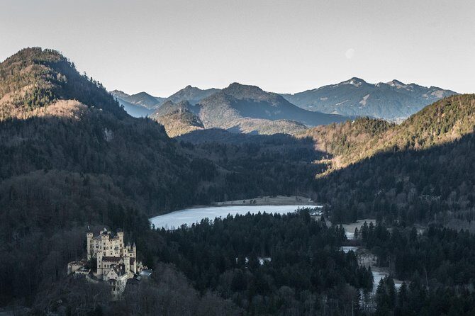 Private Castle Tour from Munich: Neuschwanstein, Hohenschwangau, and Linderhof - Hohenschwangau Castle Museum: the calmer context that makes Neuschwanstein click