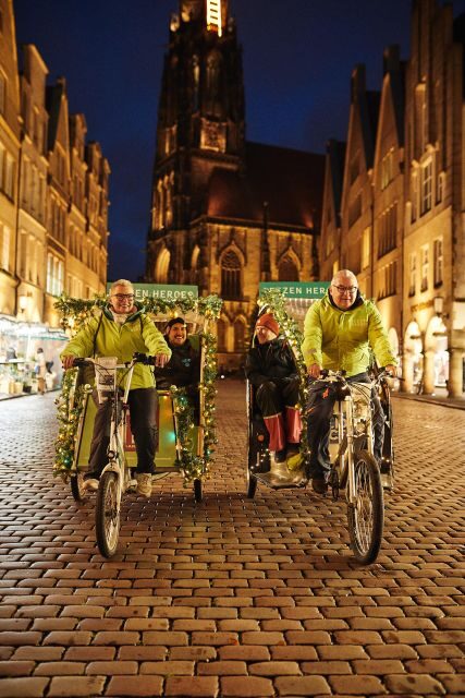 Private Christmas Tour in Münster including Glühwein - What the guide does besides driving: history and personal recommendations