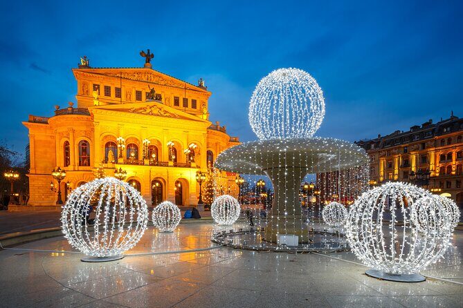Private Christmas Walking Tour of Frankfurt with Bethmännchen - Zeil: a shopping street that turns into a winter scene