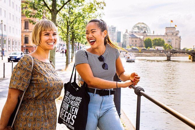 Private City Kickstart Tour: Berlin - Berlin’s best street-level learning: ask about eating and drinking