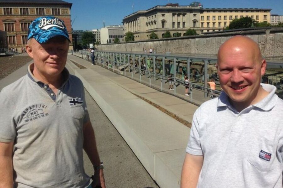 Private custom tour with a local guide Berlin - What You’ll See: Photo Stops, Sightseeing, and Exterior-First Storytelling