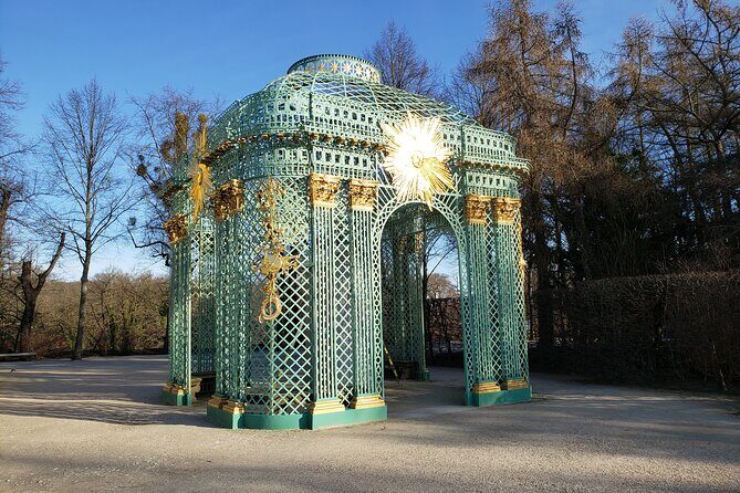 Private Day Tour to Potsdam from Berlin by Minivan - Price and value: what you’re paying for