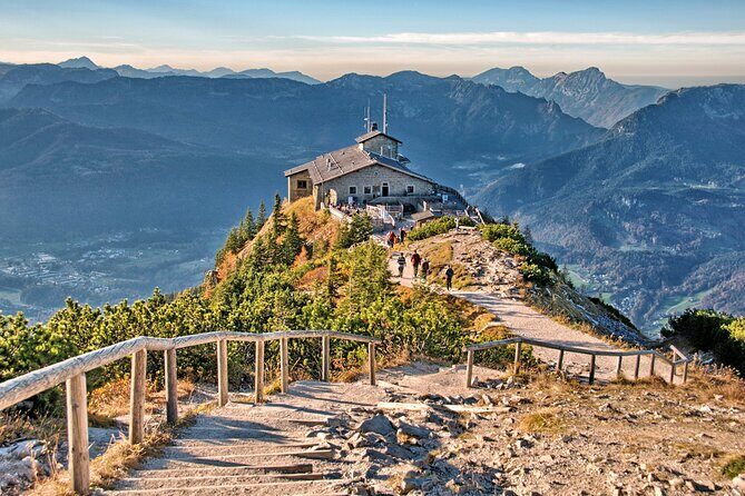 Private day trip from Munich to Eagle's Nest and Salzburg - Key moments and what to watch for