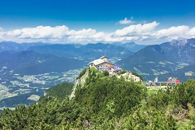 Private day trip from Munich to Eagle's Nest, Salzburg and back - Salzburg’s Hohensalzburg Fortress: big views with minimal friction