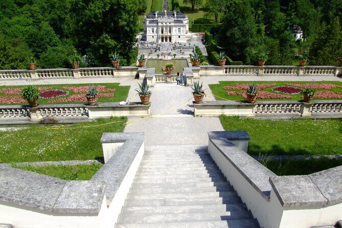 Private Day Trip from Munich to Neuschwanstein and Linderhof - Photo stops and the art of not wasting your energy
