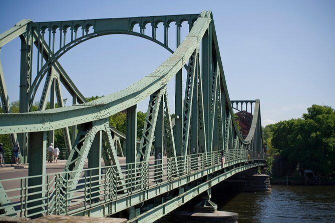 Private Day Trip to Potsdam from Berlin by Train - Train Logistics: Why the Berlin–Potsdam Route Helps Your Day