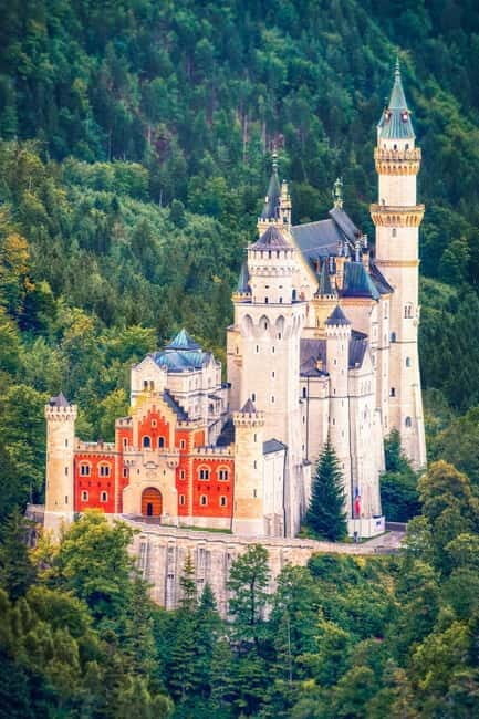 Private driver: Munich to Neuschwanstein Castle - Why a Private Driver Changes Neuschwanstein From Stress to Simple