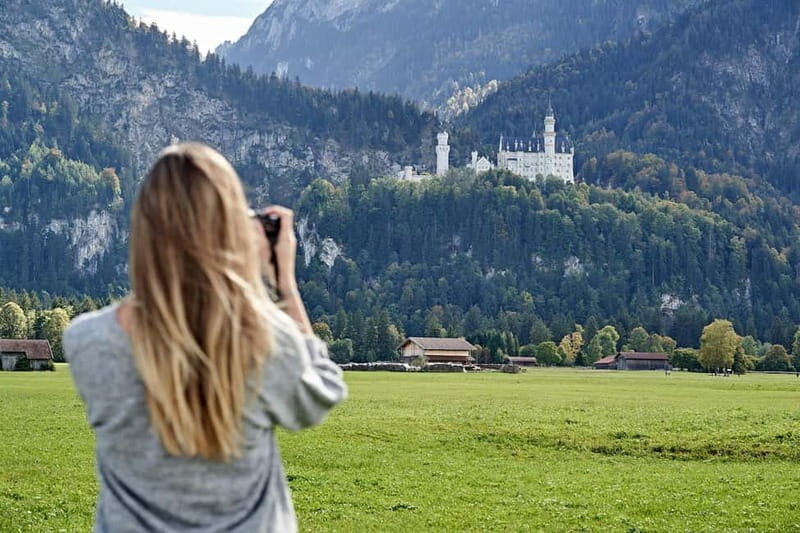 Private driver: Munich to Neuschwanstein Castle - Vehicle Choice by Group Size: Comfort Without Paying for Extra Space You Don’t Need