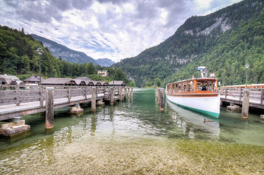 Private Eagles Nest and Salt Mines Tour from Salzburg - Getting to Obersalzberg: the bus terminal to the 27% climb