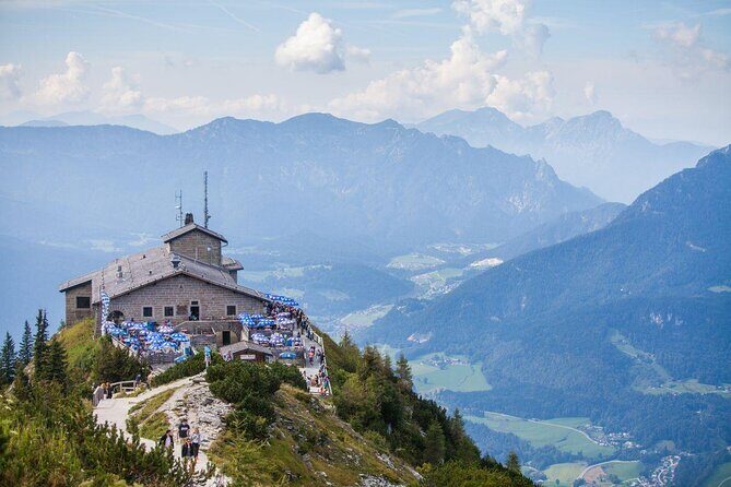 Private Eagles Nest & Salzburg Mini Van Tour incl. S.O.M sights - Key highlights and practical takeaways