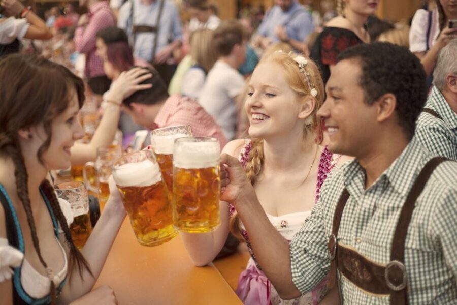 Private German Beer Tasting Tour in Berlin Old Town - The 2-hour route: two beer locations and four clearly targeted pours