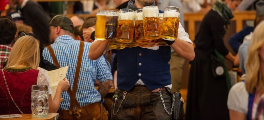 Private German Beer Tasting Tour in Berlin Old Town - The 3-hour upgrade: six beers and pairing German-style appetizers