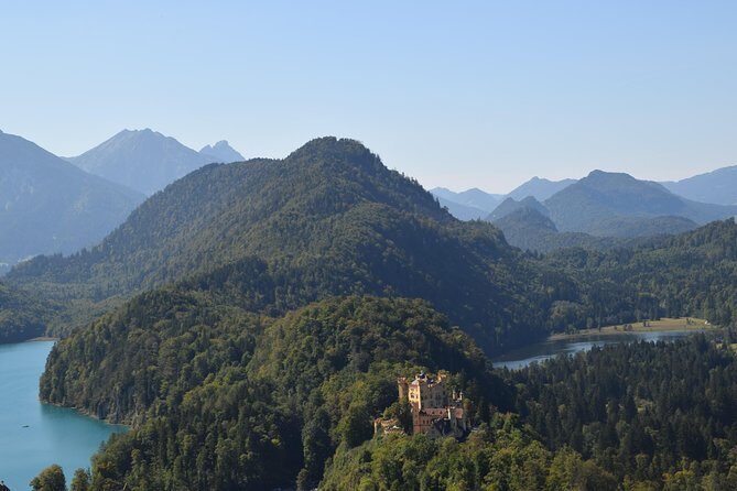 Private Guided Day Trip to Castle Neuschwanstein incl. Carriage Horse Ride - Queen Mary’s Bridge (Marienbrucke): plan for photos, not promises
