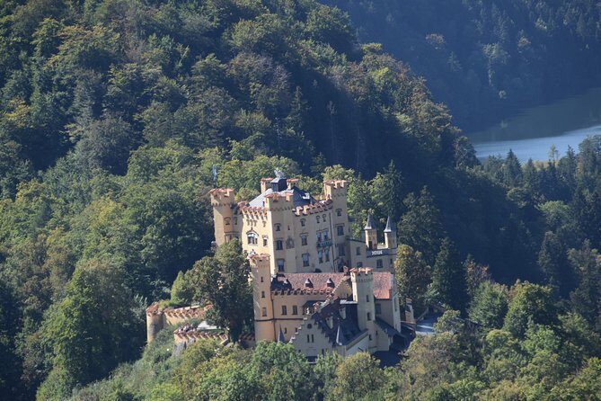 Private Guided Day Trip to Castle Neuschwanstein incl. Carriage Horse Ride - Oberammergau: lunch time, woodcarving culture, and Passion Play legacy