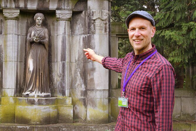Private guided tour of the historic south cemetery in Leipzig - The Cemetery As Parkland: Trees, Rhododendrons, and Quiet Space