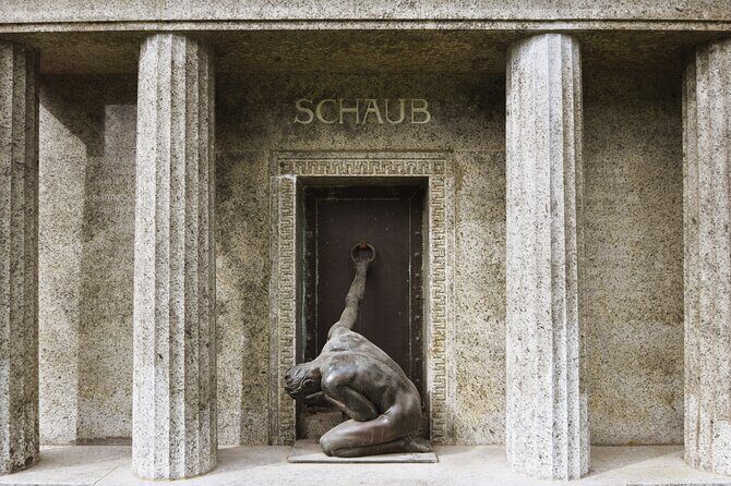 Private guided tour of the historic south cemetery in Leipzig - A Guided Stroll With Dirk Langenhan: How The Visit Works