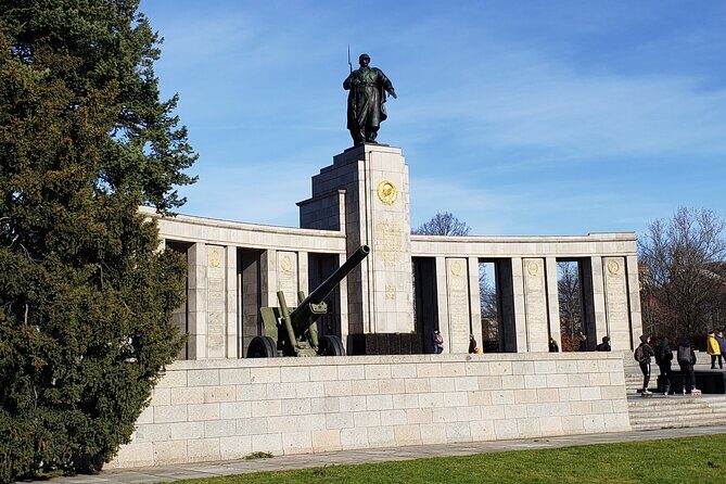 Private Half-Day Berlin Sightseeing Tour with a Minivan Including Short City Walks - When you should schedule this and what to bring