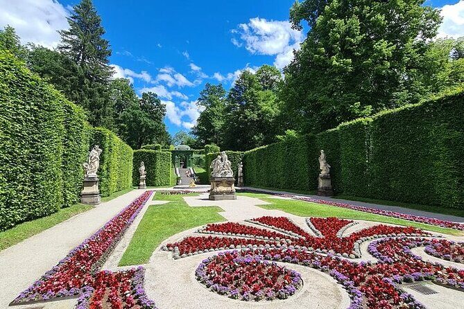 Private Linderhof Castle, Entry-Ticket - optional Toboggan Run - Inside the palace: a fast, focused 30-minute guided tour of Ludwig II