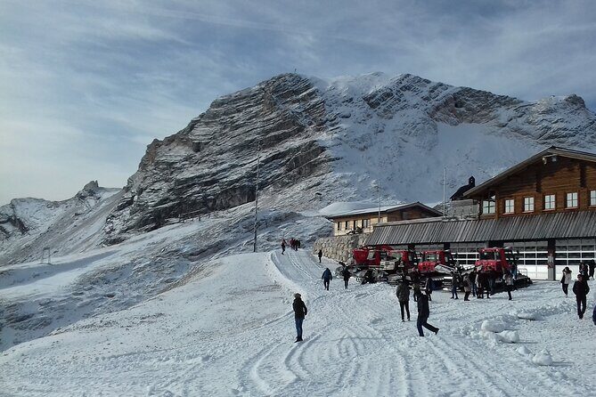 Private: Mount ZUGSPITZE & SNOW Much More - Deluxe Tour from Munich - Garmisch-Partenkirchen and the Olympic Stadium Story You’ll Actually Remember