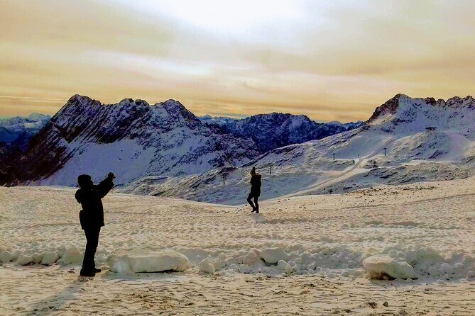 Private: Mount ZUGSPITZE & SNOW Much More - Deluxe Tour from Munich - Ludwigstraße Murals and Oberammergau’s Passion-Play Village Feel