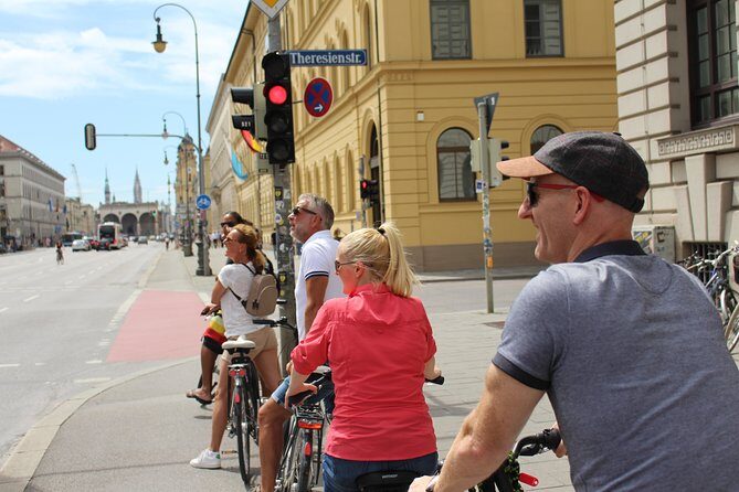 Private Munich Bike Tour - Riding the Isar River banks: the break between landmarks