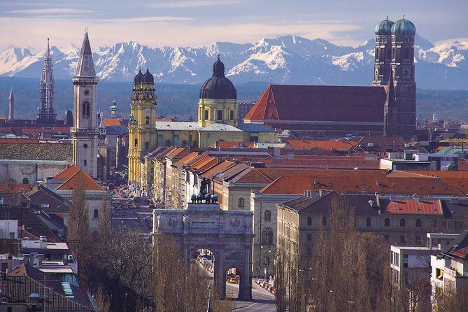 Private Munich Old Town and Third Reich Walking Tour - Hofbräuhaus: Beer Hall Culture Where History Looms Large