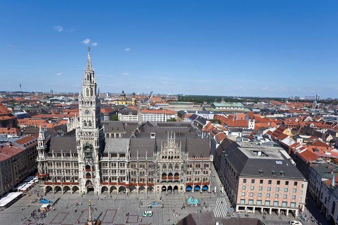 Private Munich Old Town and Third Reich Walking Tour - Rathaus-Glockenspiel to Neus Rathaus: Munich’s Civic Story in Buildings