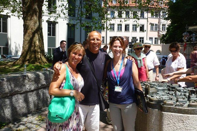 Private Munich Old Town Walking Tour - Radius Tours meeting point: the practical start to your route