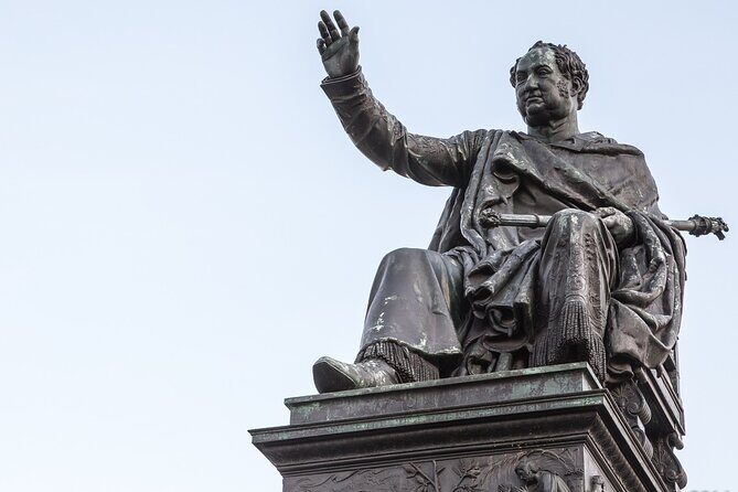 Private Munich Tour with hotel pickup - Odeonsplatz: one of the most beautiful squares, and a hard history lesson
