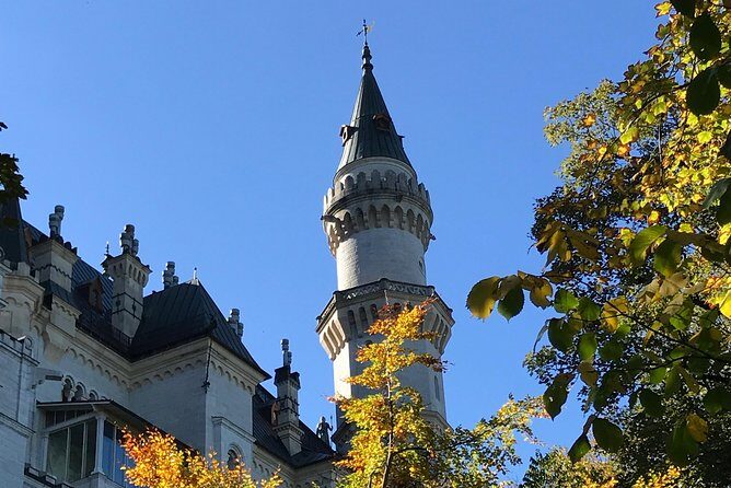 Private Neuschwanstein castle tour from Oberammergau village - Neuschwanstein Castle: Advanced Entry and Using Your 4 Hours Wisely