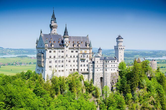 Private Photo Session outside Neuschwanstein Castle - Who this private Neuschwanstein session is best for