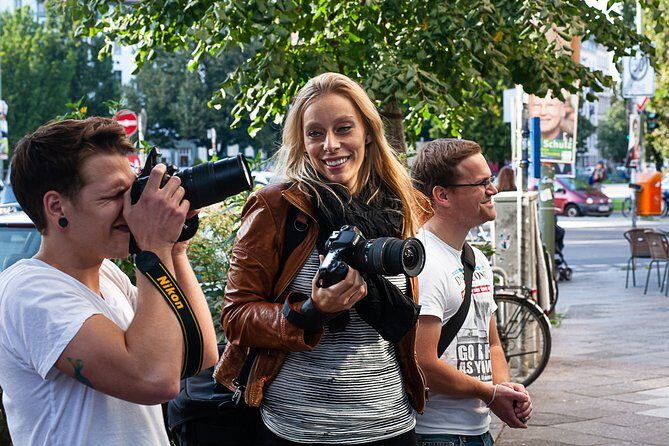 Private Photo Tour in Kreuzberg - Getting your bearings at Kottbusser Tor (Adalbertstraße start)