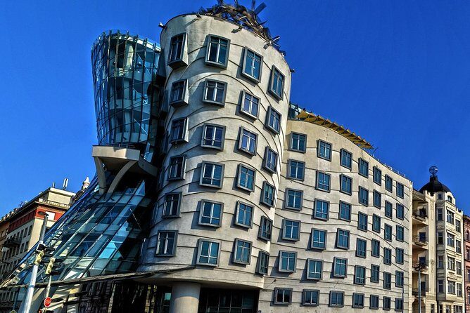 Private Scenic Transfer from Munich to Prague with 4h of Sightseeing - Munich time: your on-the-ground start without the stress